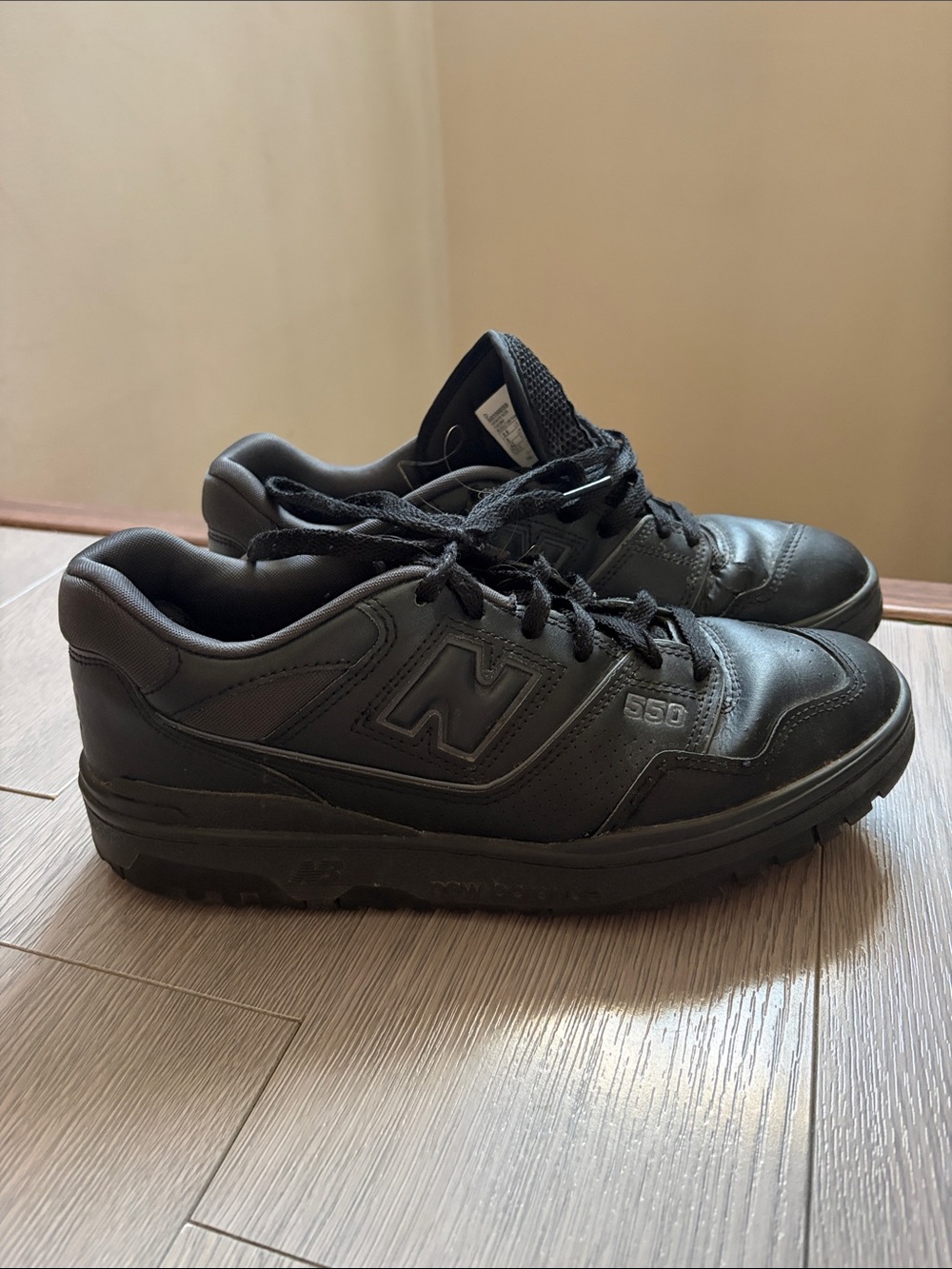 New Balance 550 Triple Black Sneakers Men’s Size 8.5 US (BB550BBB) Arch Support
